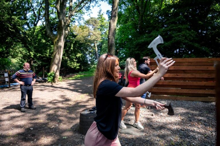 axe throwing edinburgh